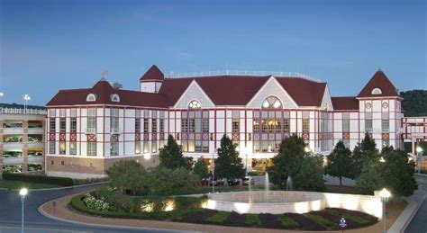 Hollywood Casino & Hotel Lawrenceburg .